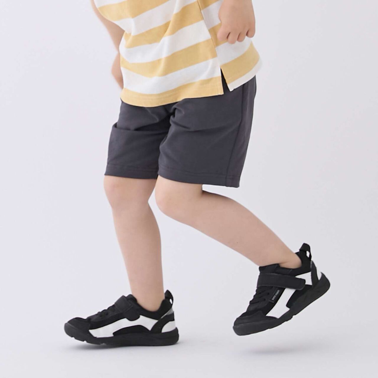 [Affordable] Boys' Shorts,Brown, large image number 2