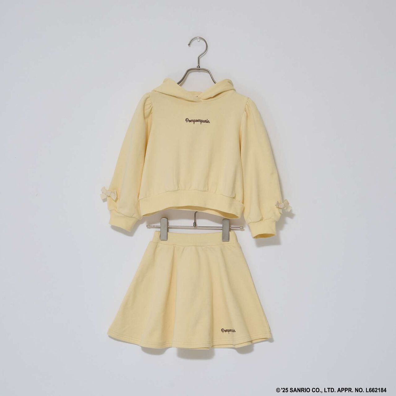Sanrio Characters Goodbye Pills Fleece Transformation Parka & Flare Skirt Set,Off white, large image number 7