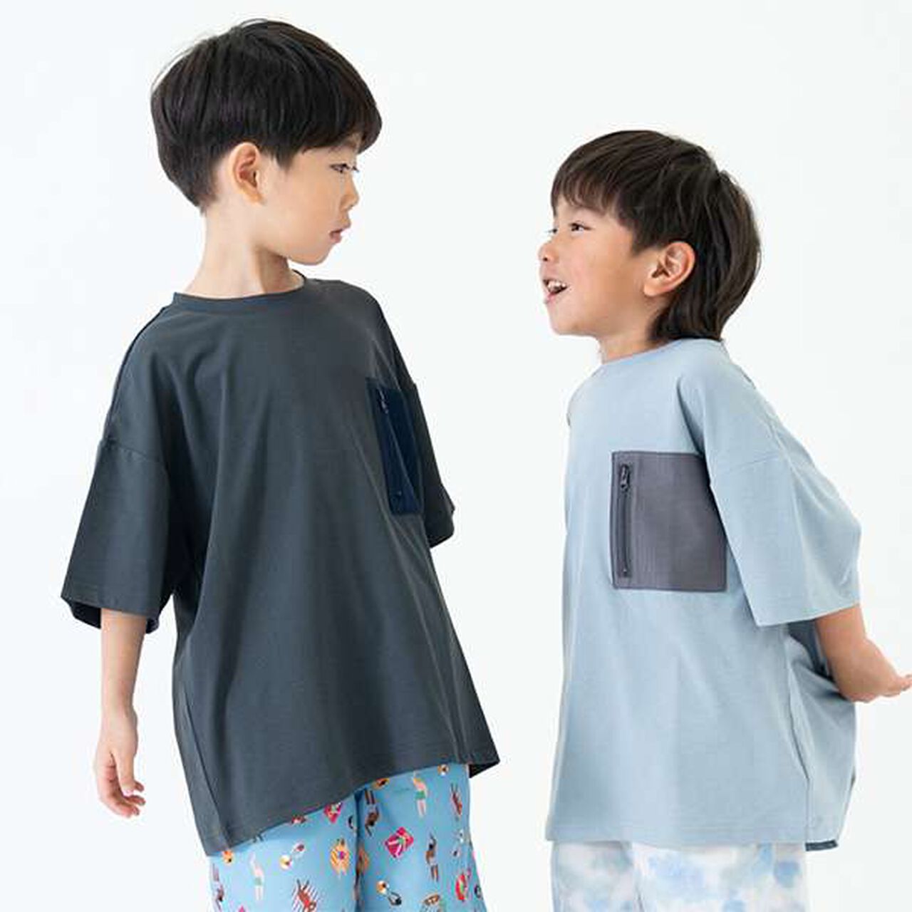 [Amphibious] Mesh Pocket Big Half T-Shirt,Charcoal gray, large image number 7