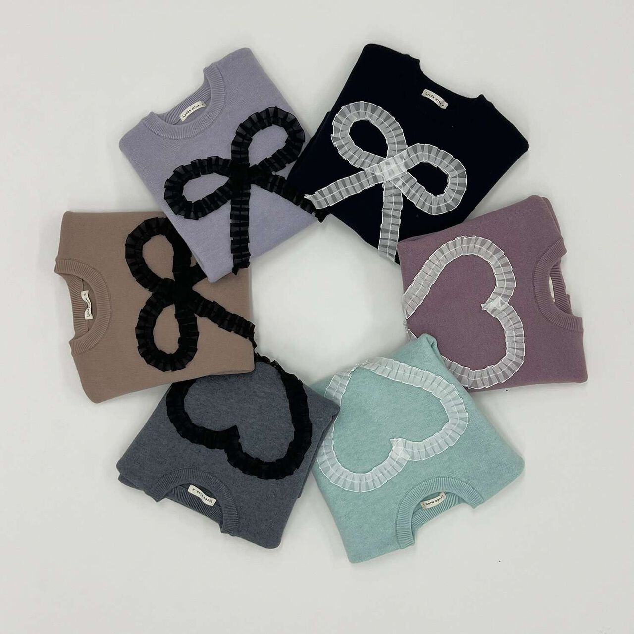 Marshmallow Comfort Machine Washable Heart & Ribbon Assortment Sweater,Emerald green, large image number 18