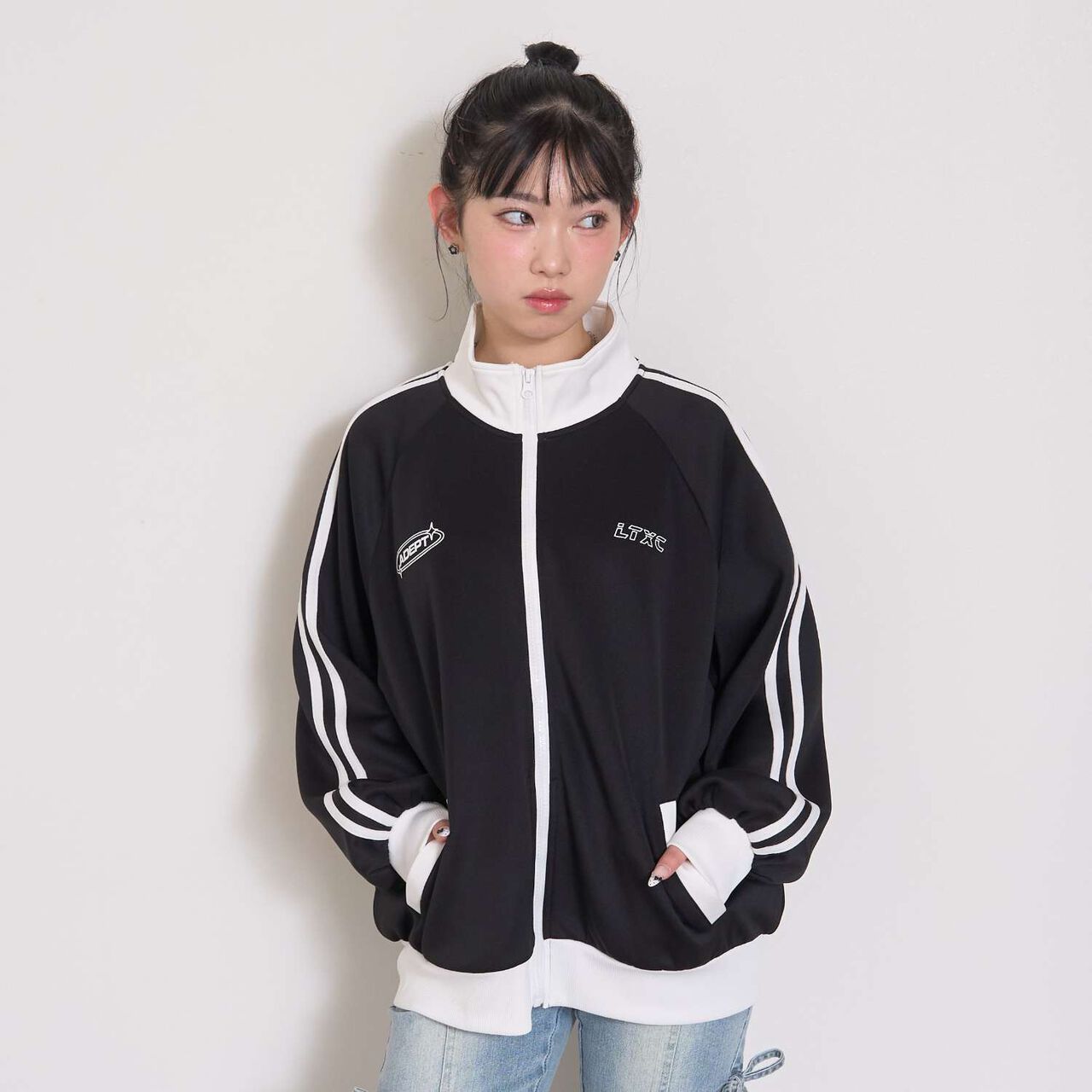 [LTXC / Quick-Dry Absorbent] Track Jacket,Off white, large image number 5