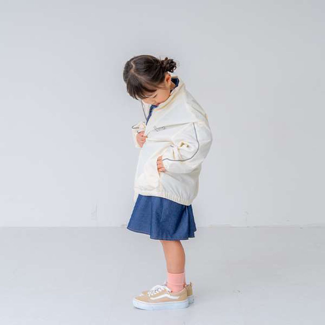 Reflective Windbreaker,Ivory, large image number 1