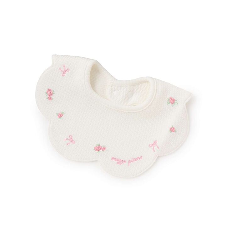 Rose Embroidery Scallop Bib,Off white, medium image number 6