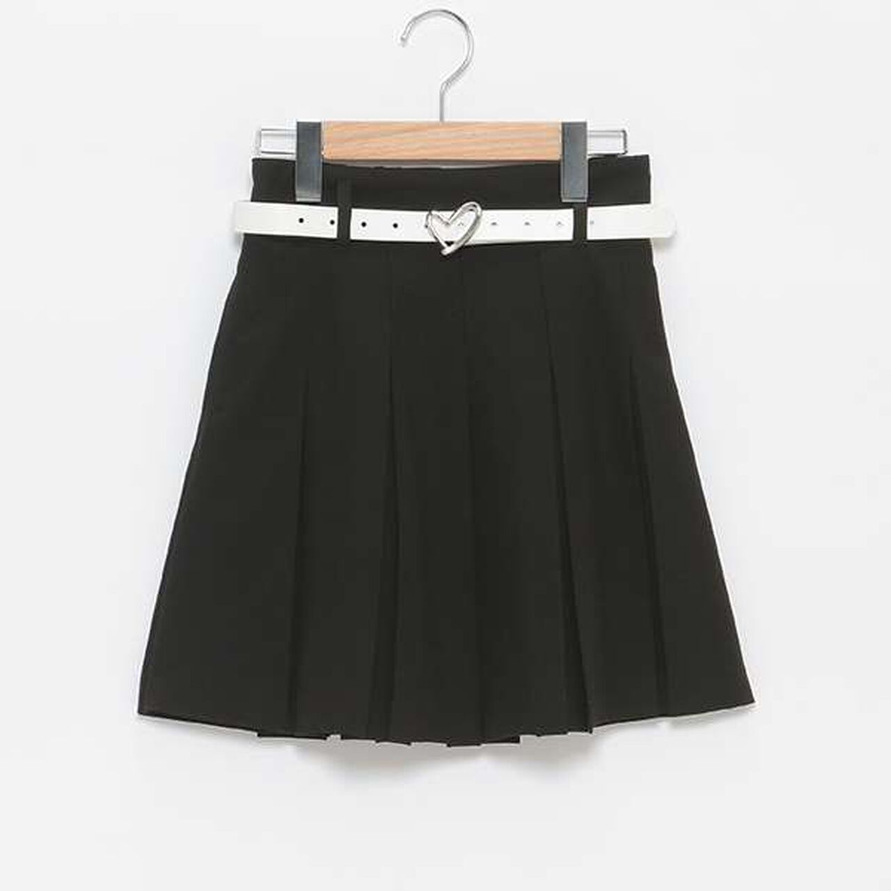 Pleated Skirt with Heart Buckle Belt (with Spats),Beige, large image number 1