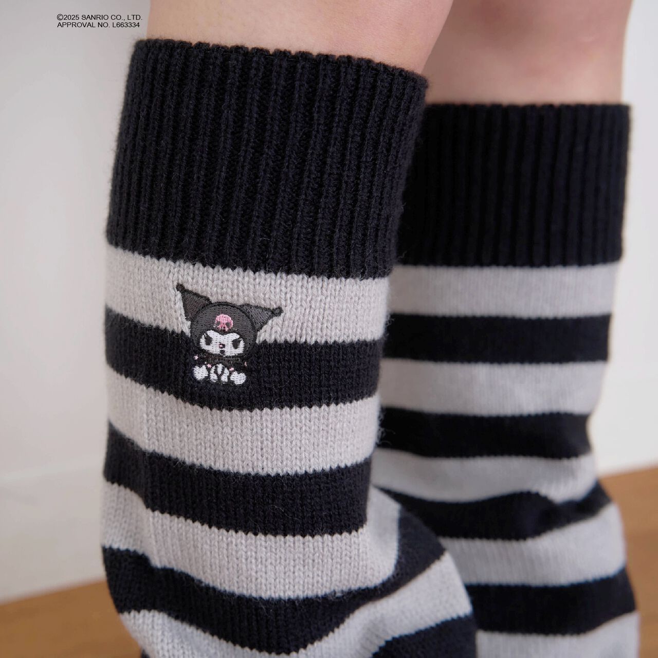 Sanrio Characters Knit Leg Covers,Black, large image number 1