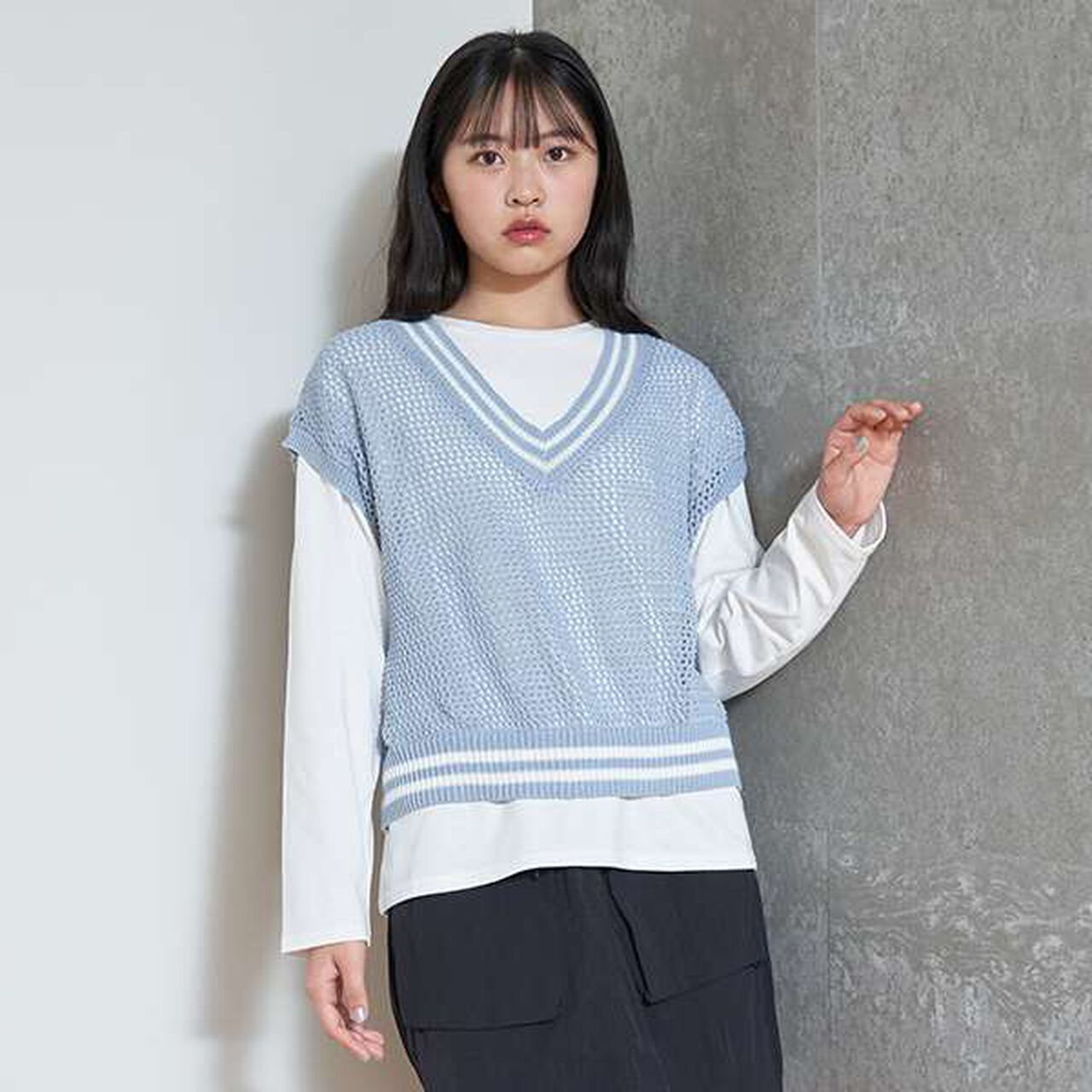 Mesh Knit Vest with Inner Lining,Black, large image number 21