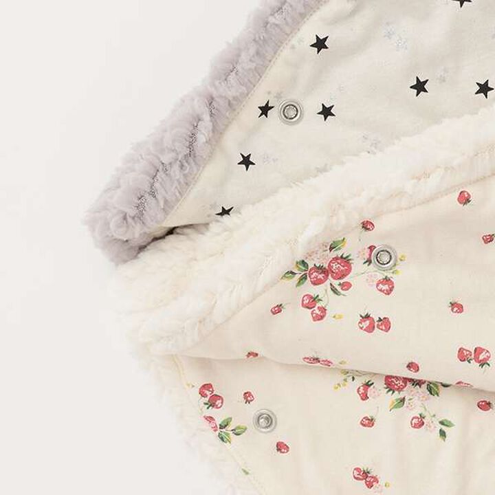 Fluffy Hooded Cape,Pearl white, medium image number 5