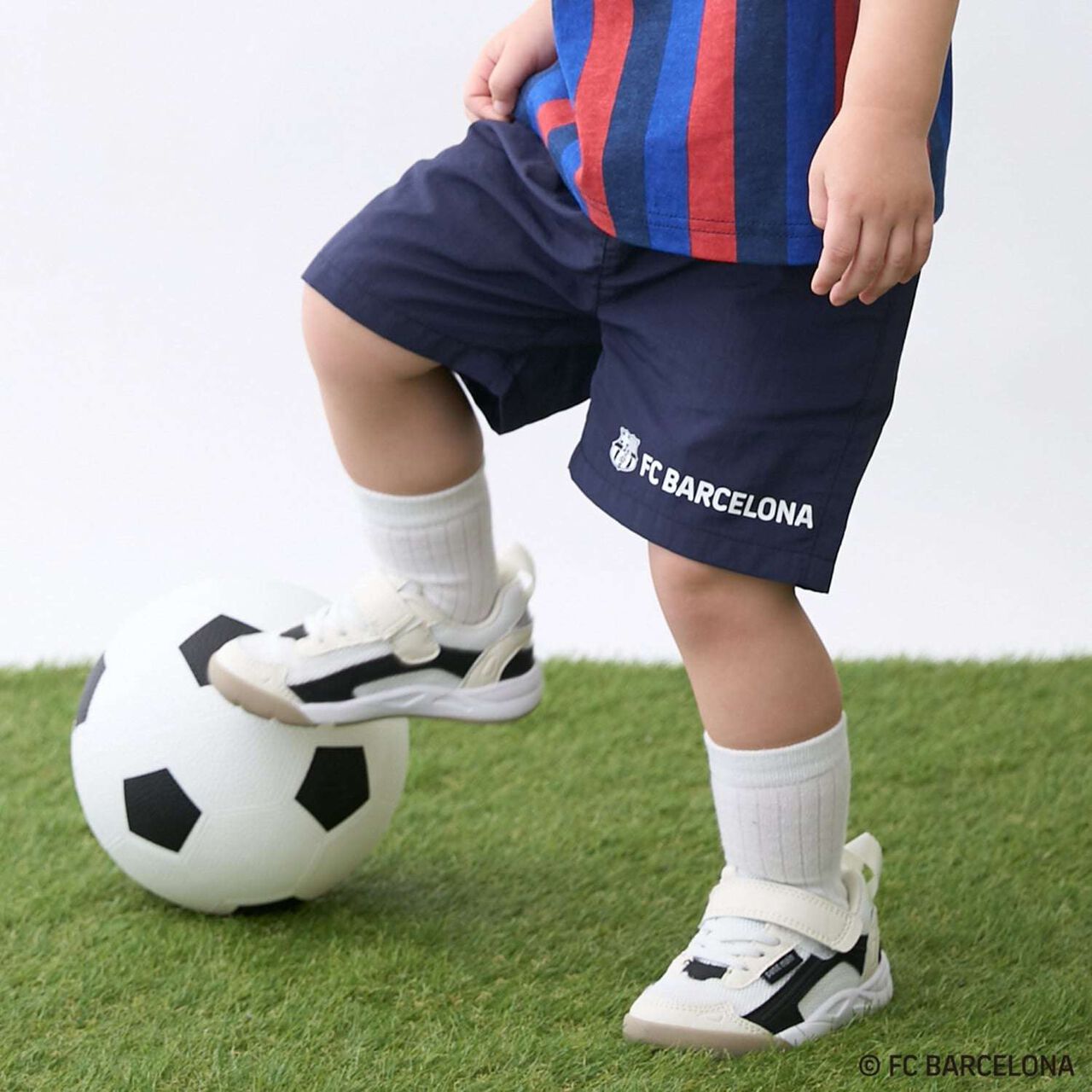 [FC BARCELONA] 布質短褲,淡卡其色, large image number 7