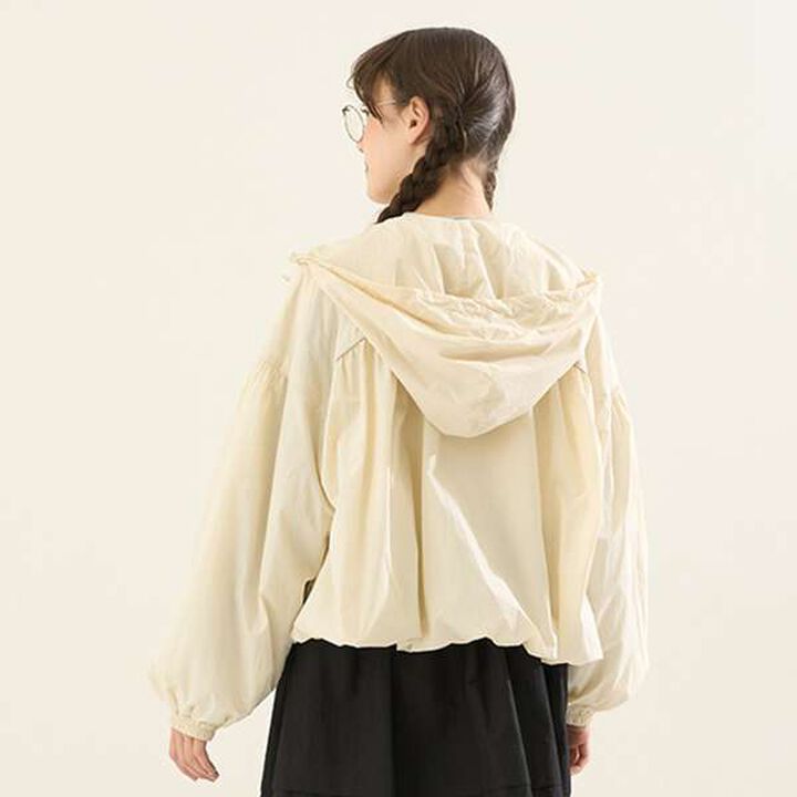 [AMI] Water-Repellent Hooded Balloon Light Bomber Jacket,Ivory, medium image number 7