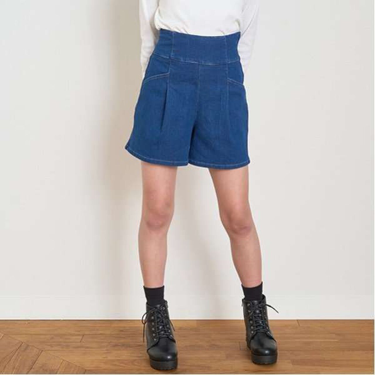 Back Lace-Up Shorts,Gray, large image number 20