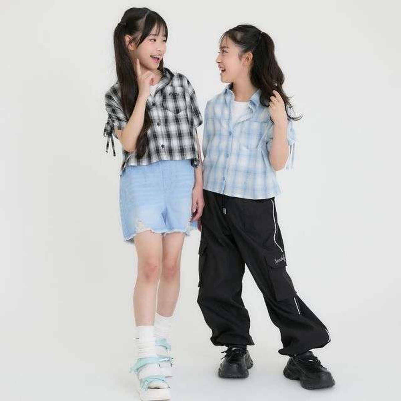 [3WAY] Checkered Shirt with Sleeve Drawstring + Tank Top Set,Black, large image number 28