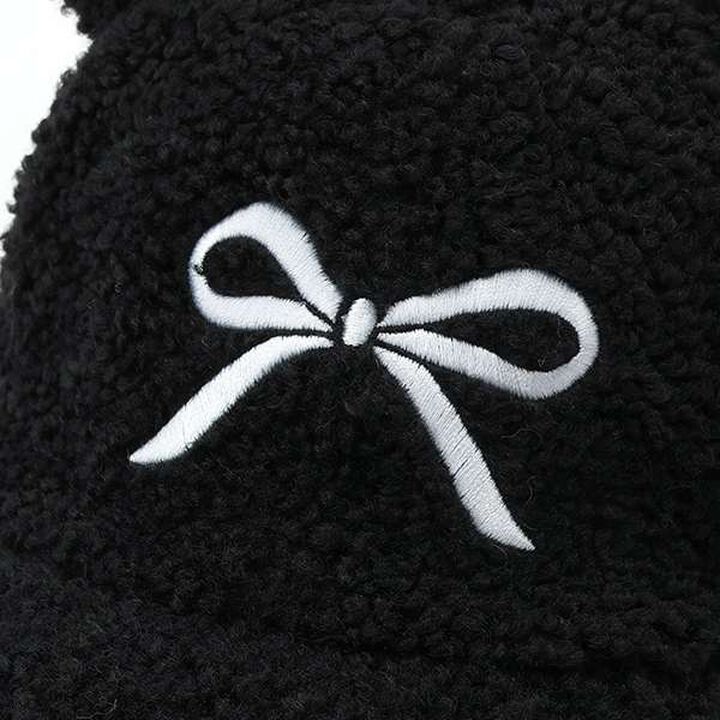 Bear Ear Boa Cap,Off white, medium image number 3