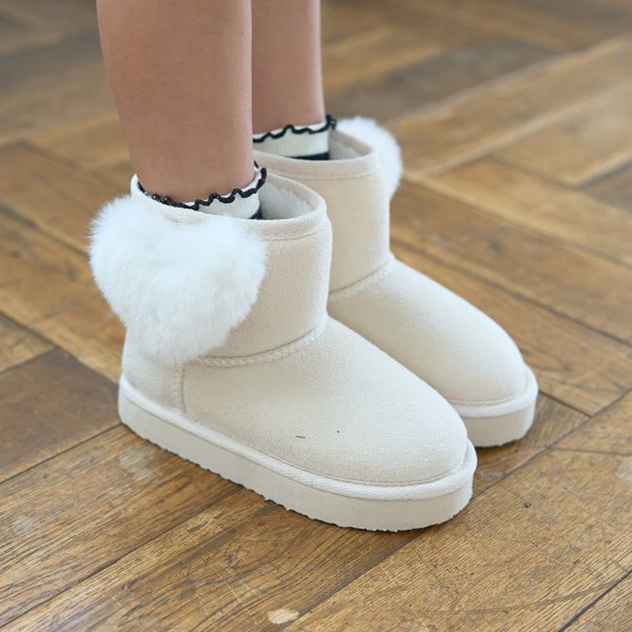 Heart-Embellished Sheepskin Boots,Ivory, large image number 0