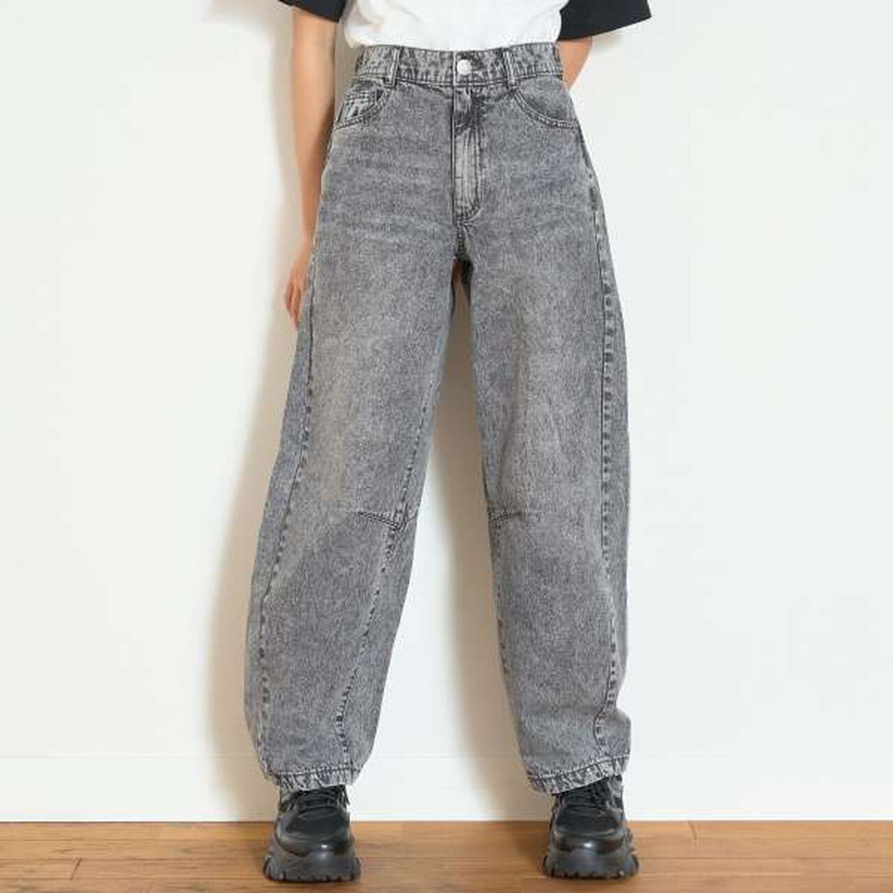 [LTXC] Cool Touch Barrel Leg Light Denim,Blue, large image number 23