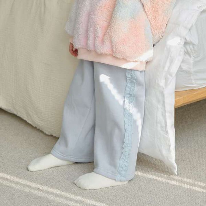 Pilling-Resistant Side Frill Wide Sweatpants,Charcoal gray, medium image number 19