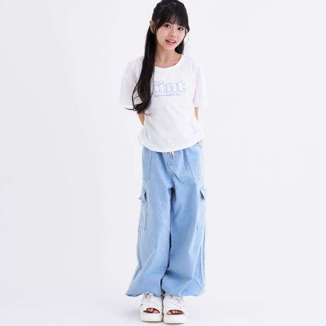 [Cool Touch] Side Drawstring Appliqu&eacute; Short-Sleeve T-Shirt,Off white, large image number 8