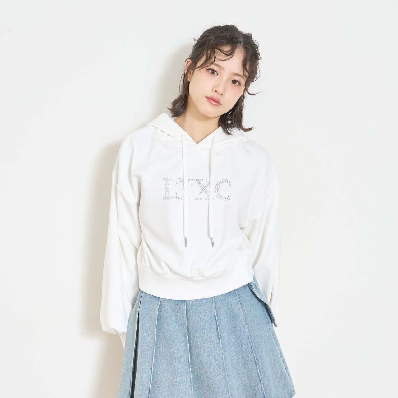 [LTXC] Shaggy Lined Black Cropped Parka,Off white, large image number 2