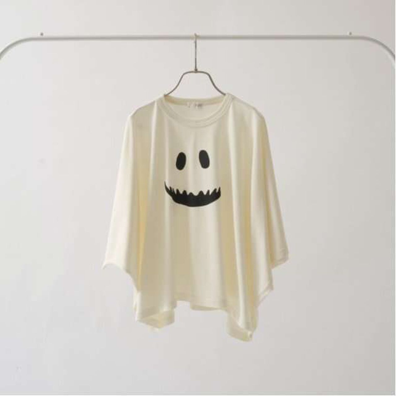 [Halloween] Transforming Ghost T-Shirt,Black, large image number 6