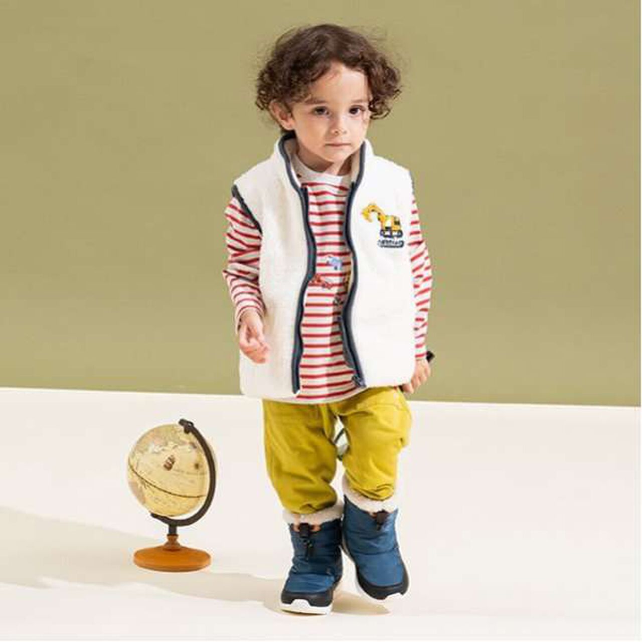 Heavy Machinery Patch Boa Zip-Up Vest,Off white, large image number 5