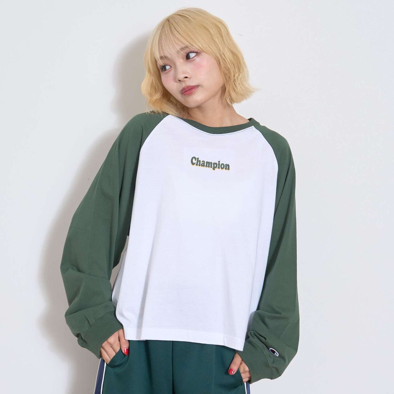 [Champion] 100% Cotton Raglan Long Sleeve T-Shirt,Green, large image number 0