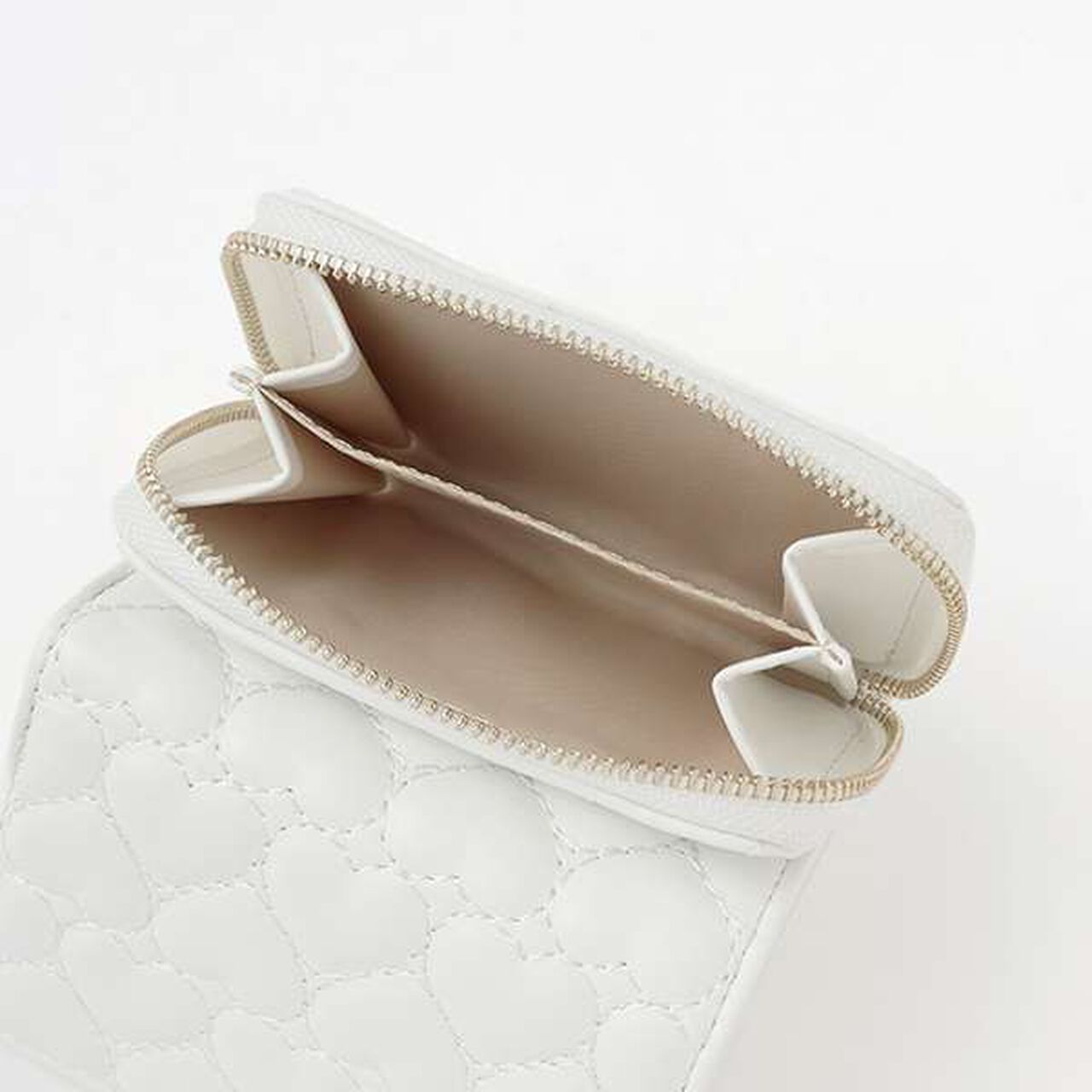 Heart Quilt Tri-Fold Wallet,Sax blue, large image number 8