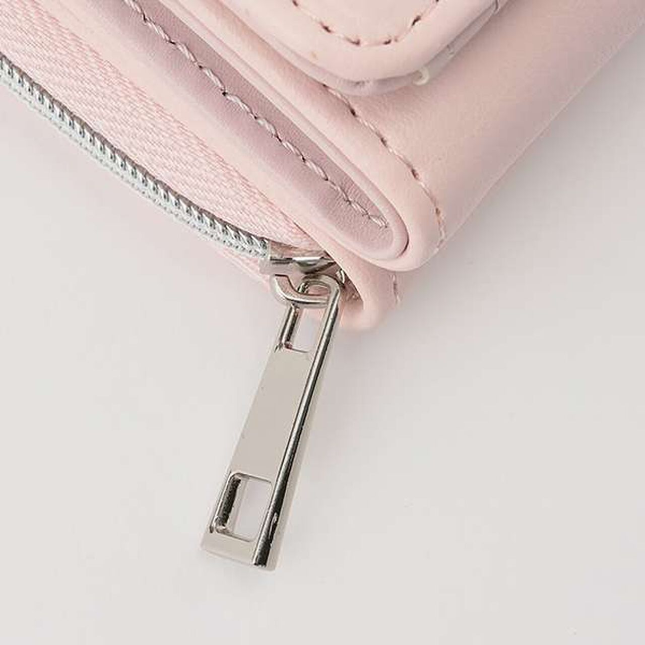 Shoulder Ribbon 3-Fold Wallet,Black, large image number 4