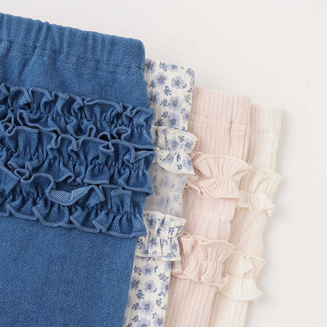 Back Frill Leggings,Pearl white, large image number 12