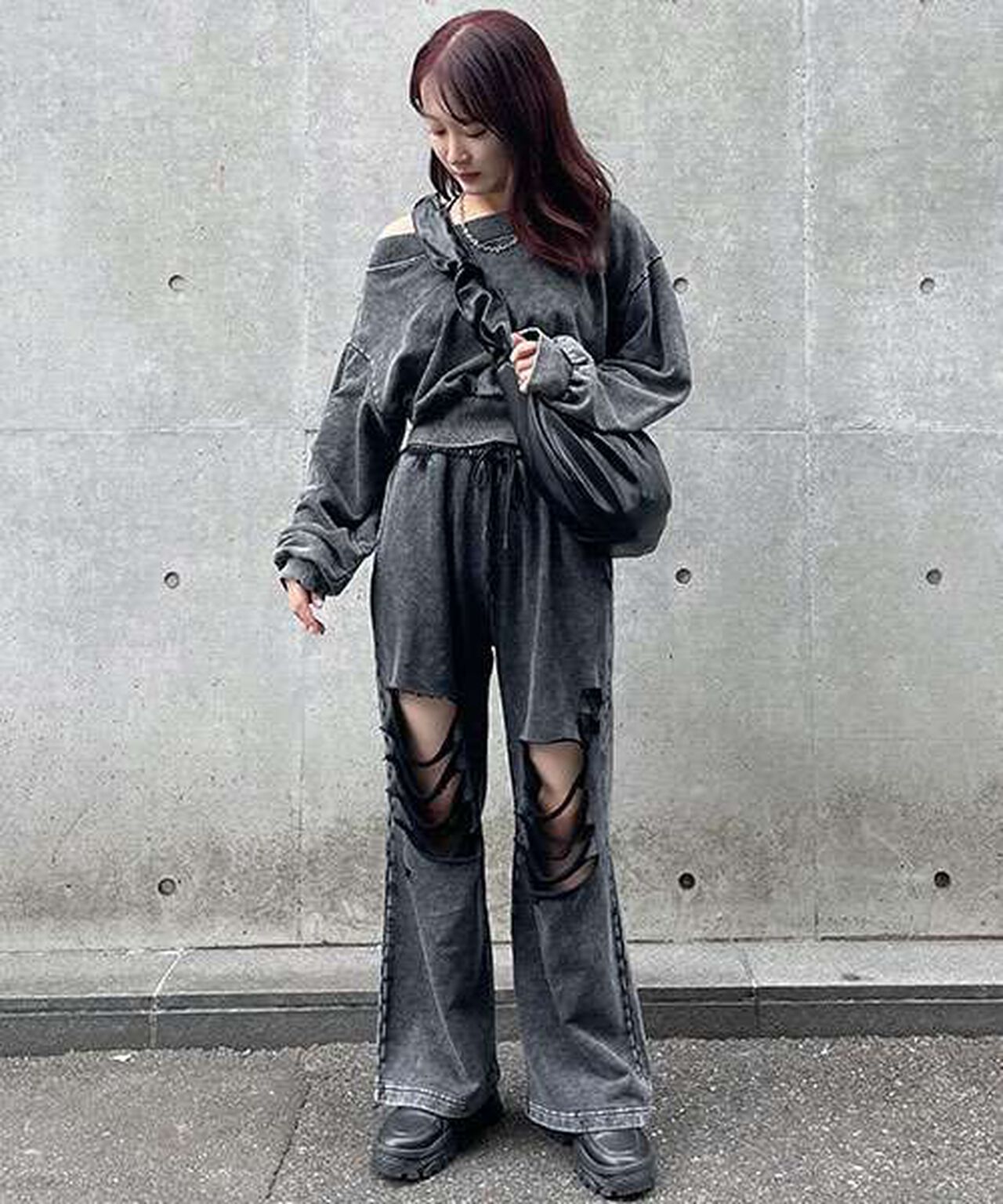 Damage Sweatpants,Charcoal gray, large image number 6