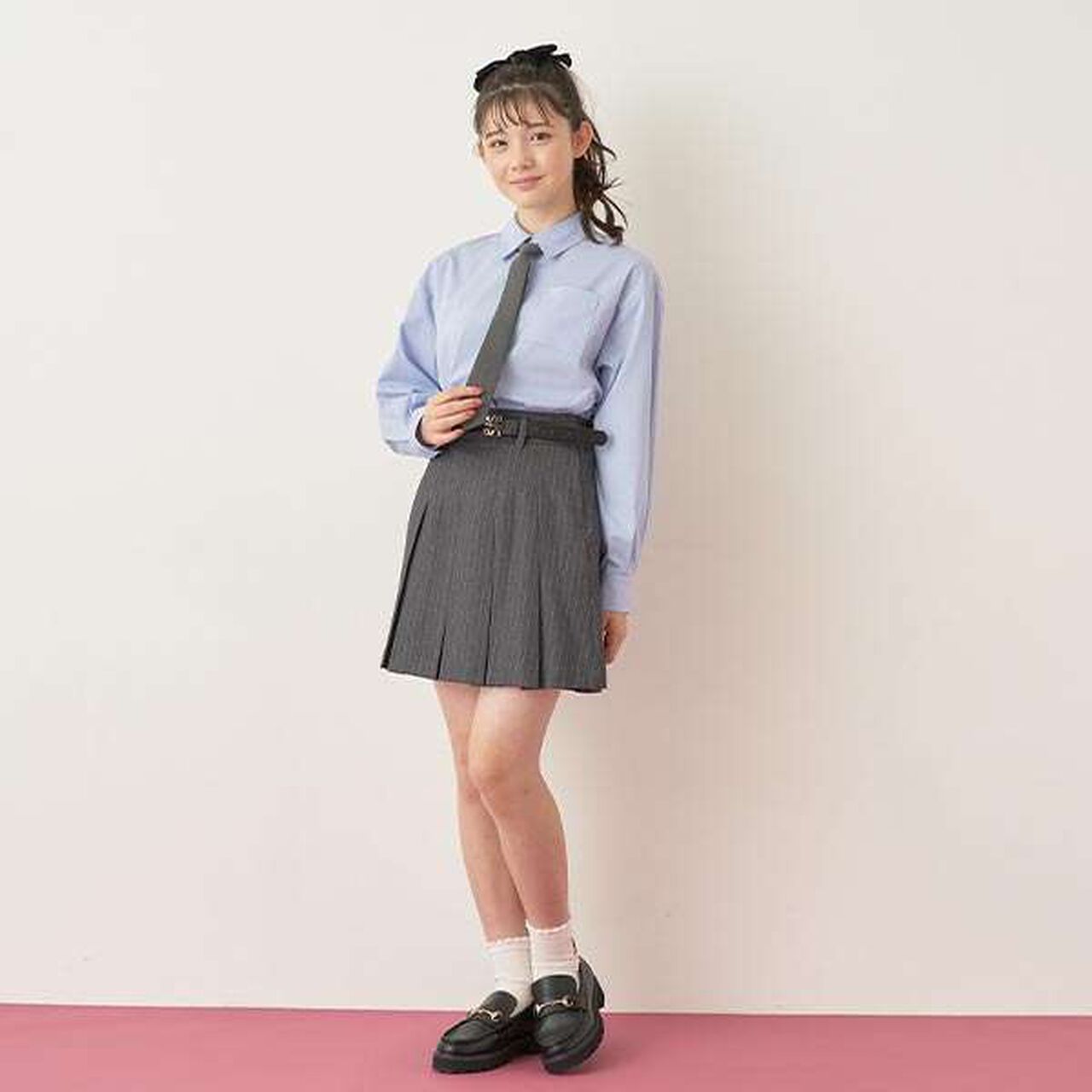 Manish Pleated Skirt with Logo Belt (Includes Spats),Gray, large image number 11