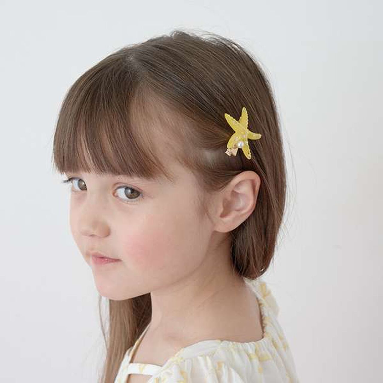[Restock] Pearl-Accented Sparkling Shell Hair Clip 2-Piece Set,Lemon yellow, large image number 4