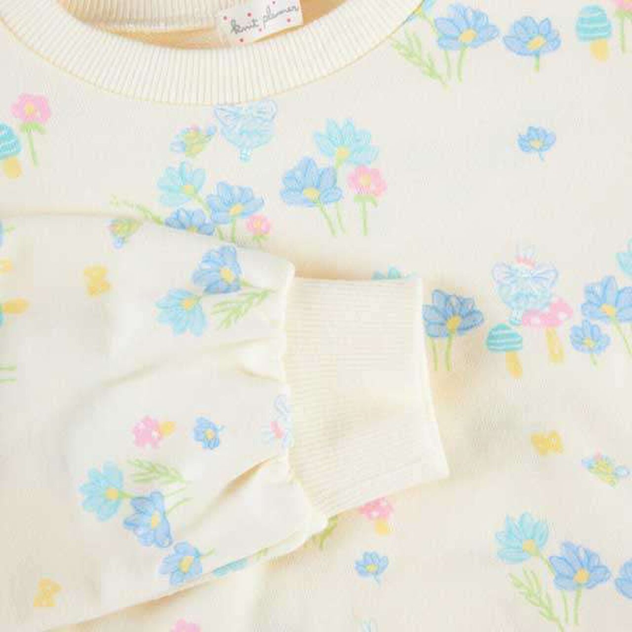 [Made in Japan] Rabbit All-Over Pattern Sleeve Frill Sweatshirt (120-130),Off white, large image number 4