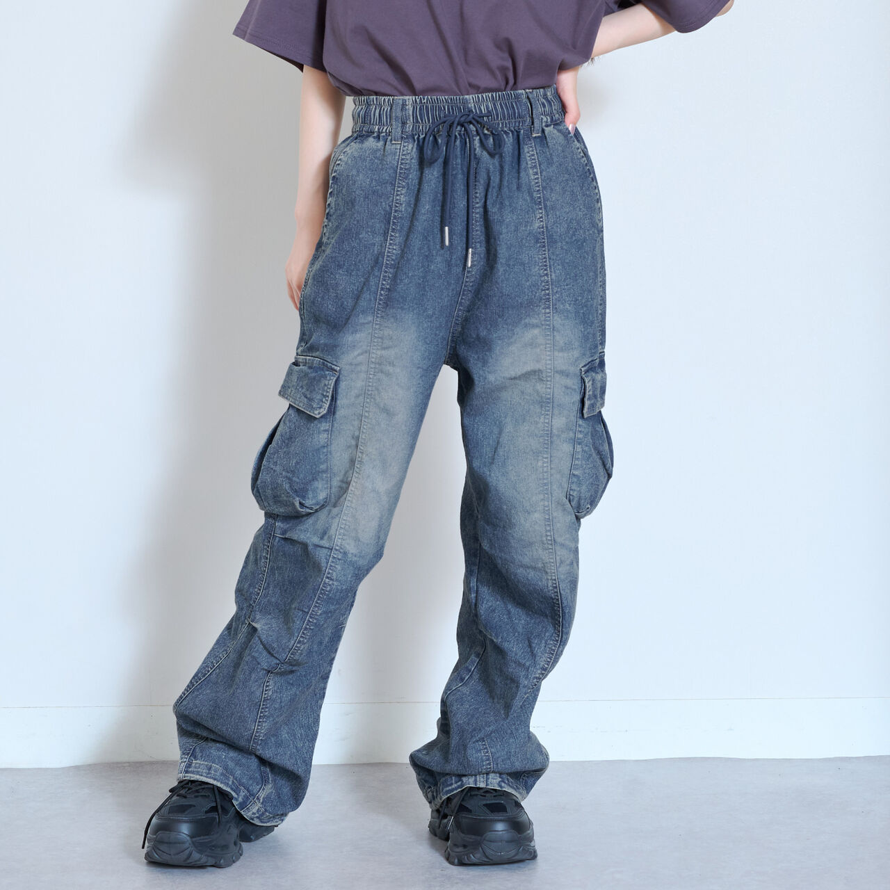 [LTXC/ME DENIM] Stretch Quick-Dry Denim Cargo Pants with Belt Loops,Blue, large image number 4