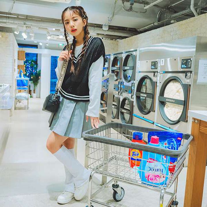 Mesh Knit Vest with Inner Lining,Black, medium image number 8