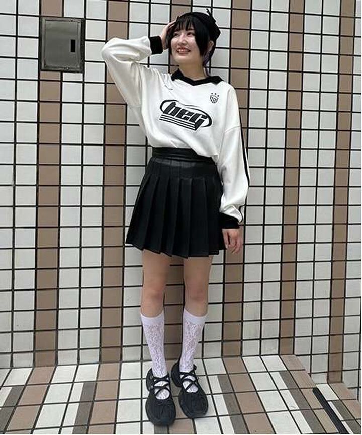 Faux Leather Pleated Skirt,Ivory, medium image number 6