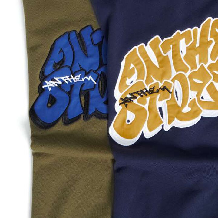 Anti-Pill Appliqué Sweatshirt,Navy, medium image number 10