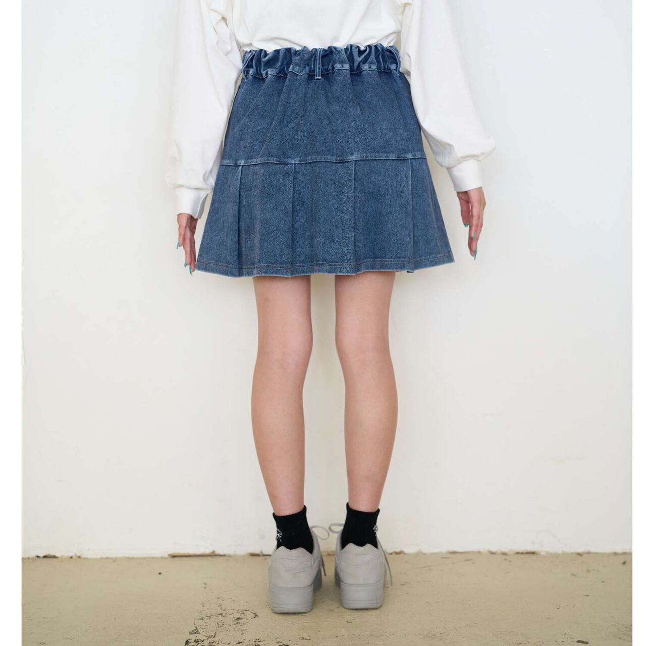 [Stretch] Denim-Look Cut Pleated Skirt,Blue, large image number 18