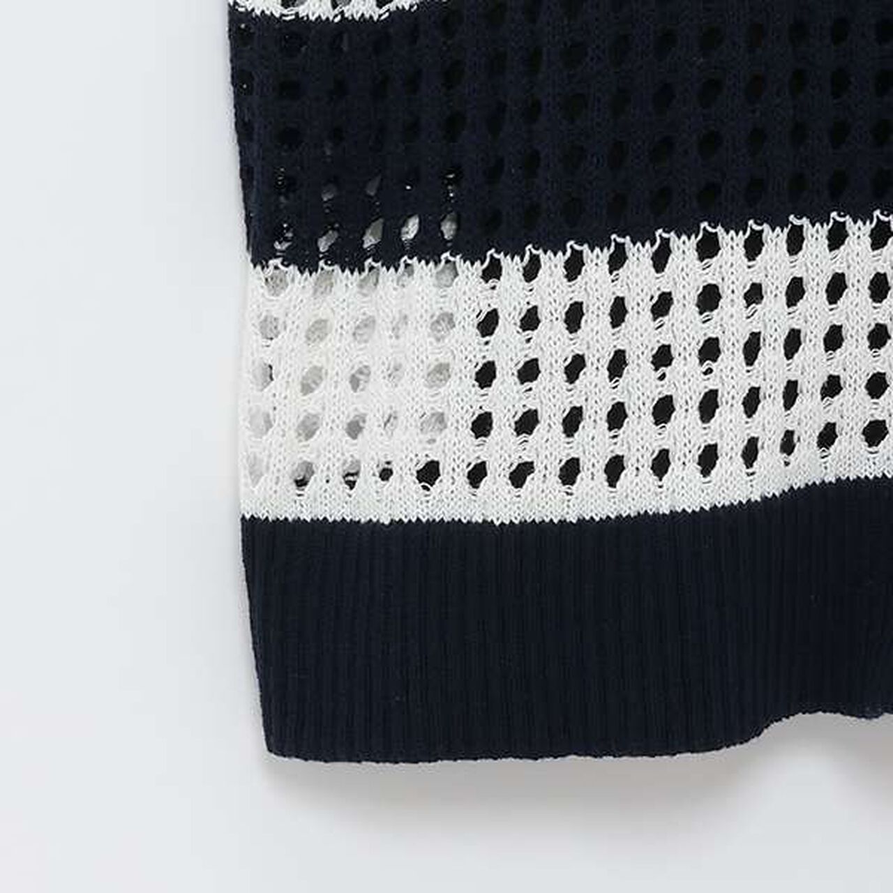 [AMI] Mesh Striped Knit + Inner Wear Set with Cups,Black, large image number 15