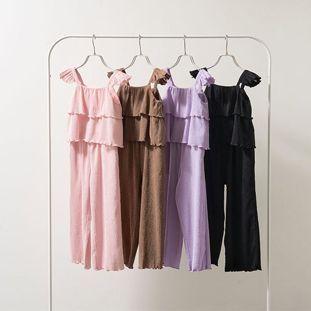 Cami & Long Wide Pants Outfit Set,Black, large image number 1