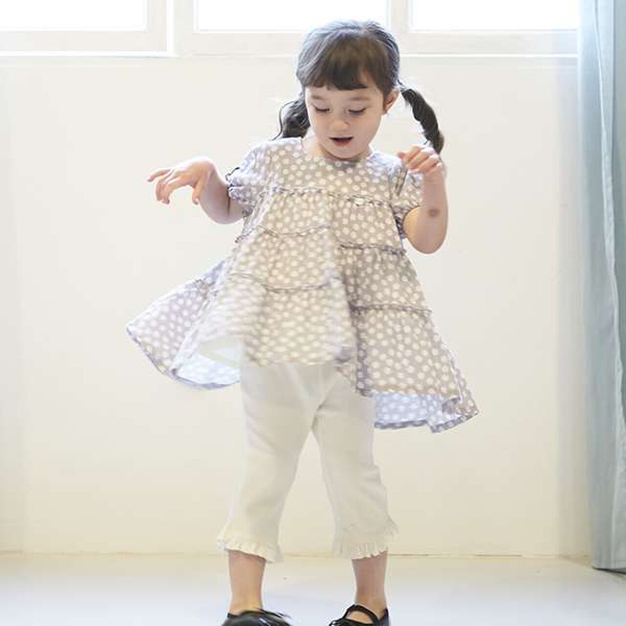 Smile Series Crinkled Tunic (Kids),Light gray, large image number 9