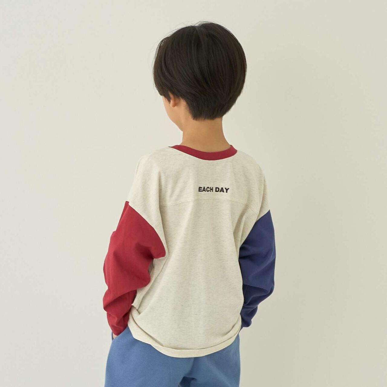 [Muteki T] Long-Sleeve T-Shirt with Name Tag Slot for Kids (Boys & Girls),Milky white, large image number 2