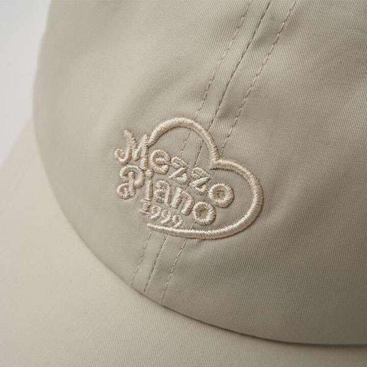 Berie-chan Cap (with Pin Badge),Black, medium image number 15