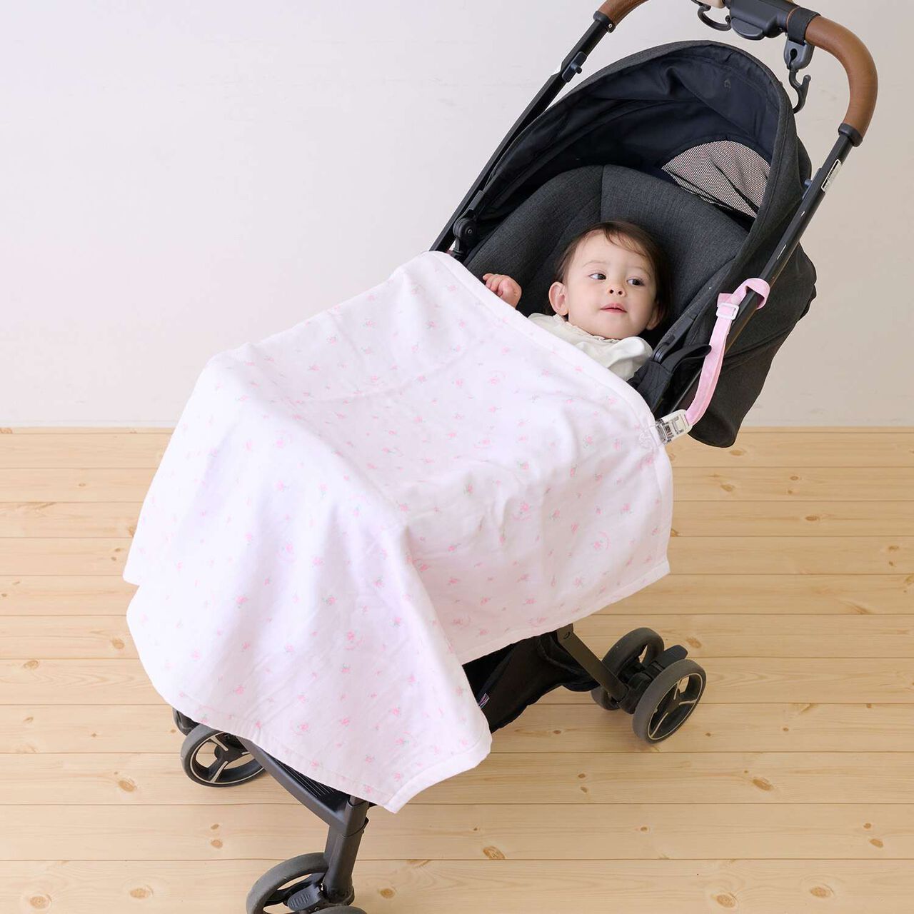 Rose Pattern Gauze Towel Blanket & Blanket Clip Set [Box Included],Light pink, large image number 0