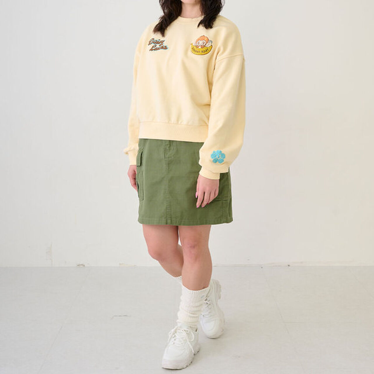 Lucky Sagara Embroidery Sweatshirt,Cream, large image number 2