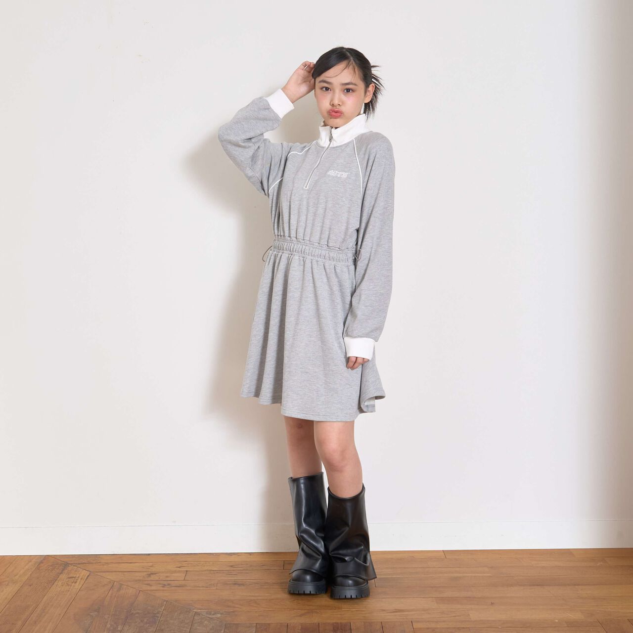 Long-Sleeve Track One-Piece Dress,Black, large image number 12