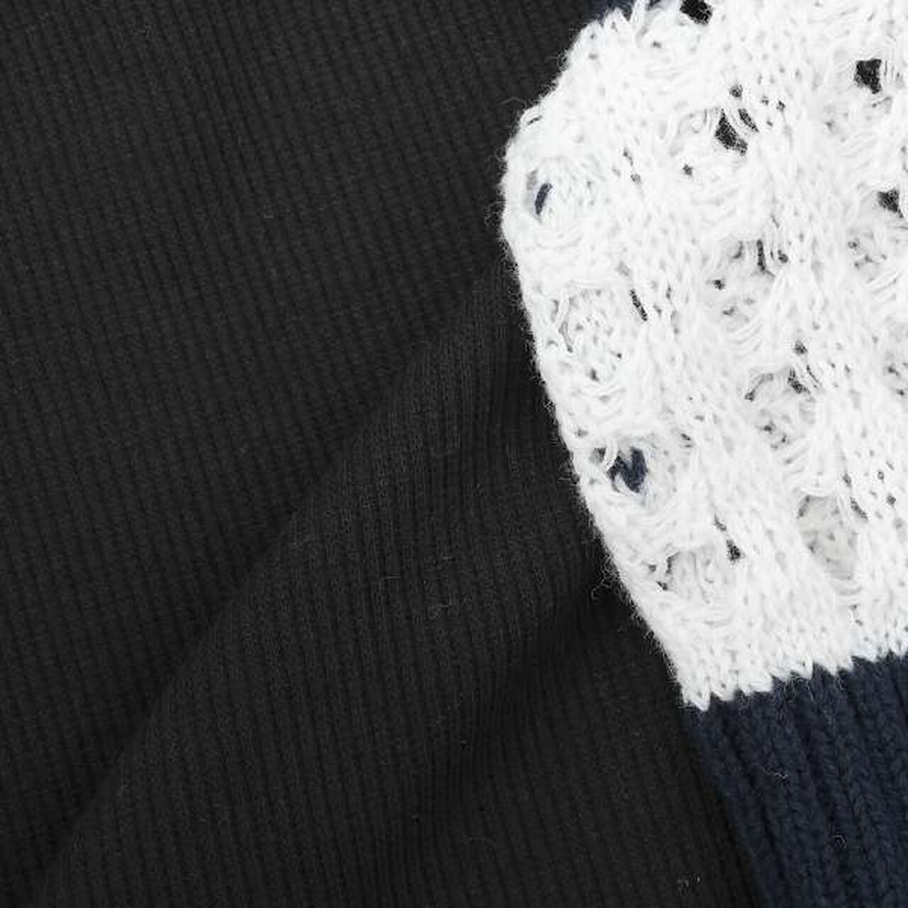 [AMI] Mesh Striped Knit + Inner Wear Set with Cups,Black, large image number 4