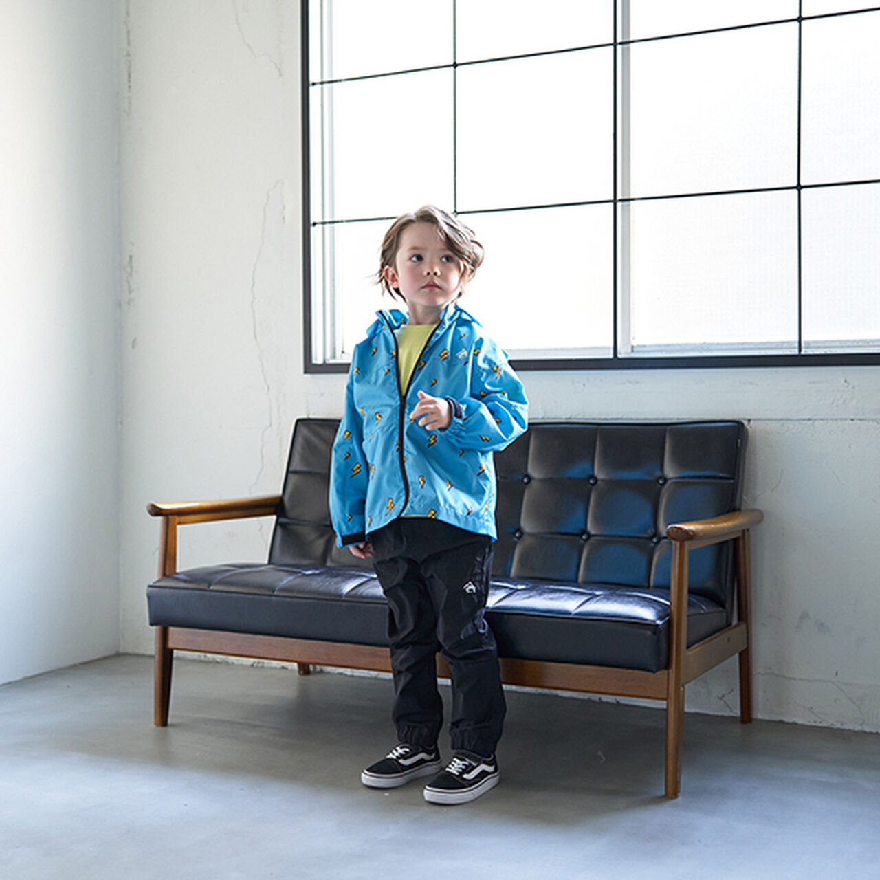 Water-Repellent Mountain Parka (Storage Bag Included),Beige, large image number 3