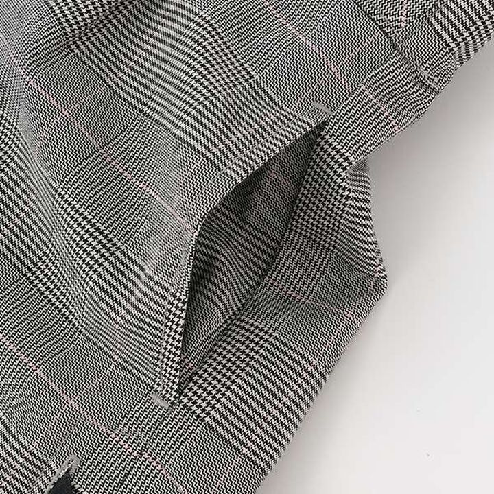 Glen Check Shorts with Pouch,Gray, medium image number 10