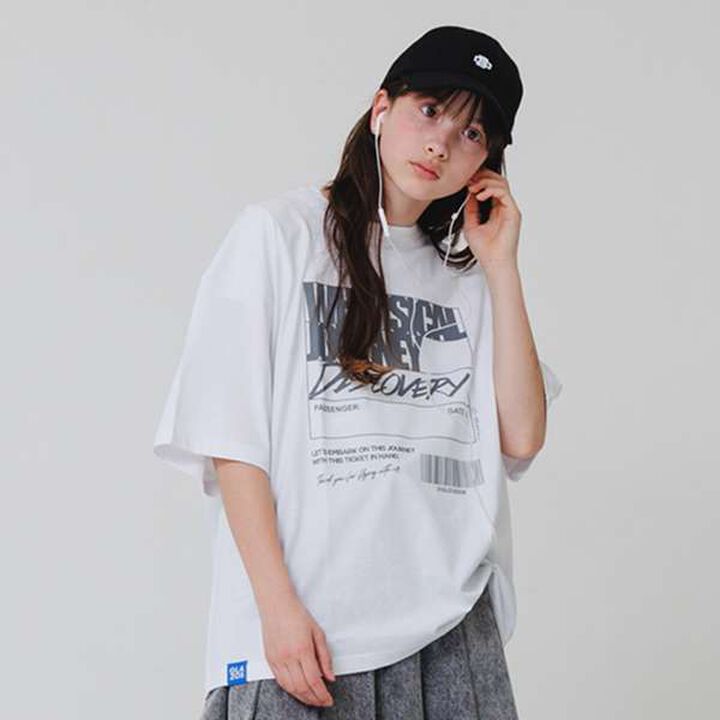 Big Short Sleeve T-Shirt with Reflective Print on Front,White, medium image number 18