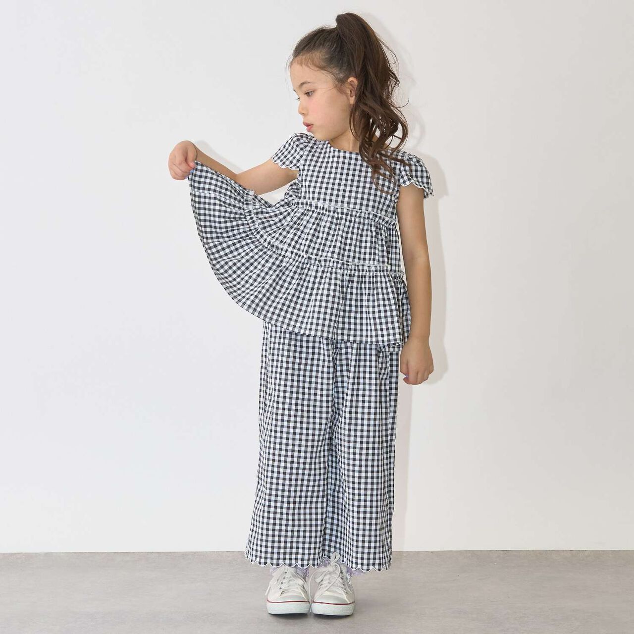 Assorted All-Over Pattern Tiered Blouse & Scallop Trim Pants Set,Emerald green, large image number 26