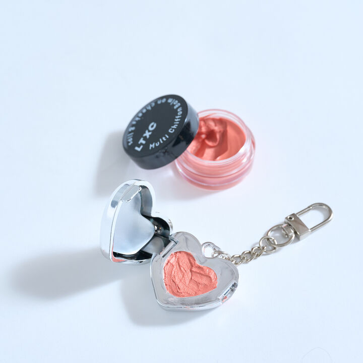 Heart-Shaped Cosmetic Keychain,Silver, medium image number 4